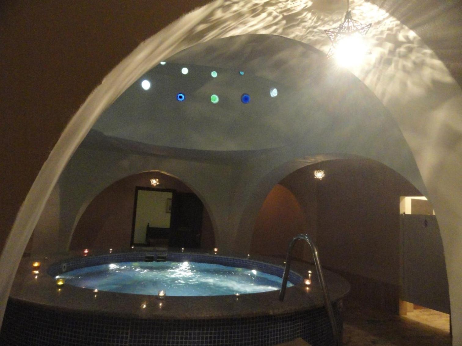 Petra Palace Hotel Wadi Musa Exteriör bild